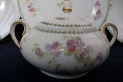CMC- MAUREIL CHAPEAU & CHARLES  PURPLE VIOLETS-   COVERED SUGAR BOWL   .....   http://jaapiesfinechinastore.com