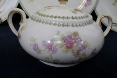 CMC- MAUREIL CHAPEAU & CHARLES  PURPLE VIOLETS-   COVERED SUGAR BOWL   .....   http://jaapiesfinechinastore.com