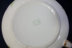 CMC-  MAUREIL CHAPEAU & CHARLES-  PURPLE VIOLETS-  CREAMER  8 oz   ..... http://jaapiesfinechinastore.com