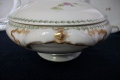 CMC-  MAUREIL CHAPEAU & CHARLES-  PURPLE VIOLETS-  OVAL COVERED SERVING BOWL  ..... http://jaapiesfinechinastore.com