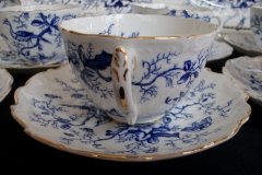 COALPORT CAIRO BLUE #9252- CUPS & SAUCERS   .....   http://jaapiesfinechinastore.com