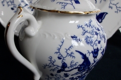 COALPORT CAIRO BLUE #9252-  COVERED SUGAR BOWL   .....   https://www.jaapiesfinechinastore.com