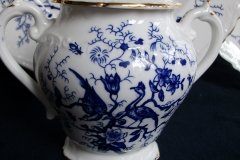 COALPORT CAIRO BLUE #9252-  COVERED SUGAR BOWL   .....   http://jaapiesfinechinastore.com