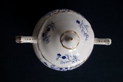 COALPORT CAIRO BLUE #9252-  COVERED SUGAR BOWL   .....   http://jaapiesfinechinastore.com