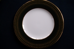 COALPORT CHATEAU GREEN- SALAD PLATE  .....   https://www.jaapiesfinechinastore.com