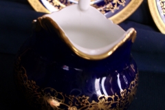 COALPORT HAZELTON COBALT-  CREAMER  8oz  ..... https://www.jaapiesfinechinastore.com