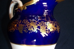 COALPORT HAZELTON COBALT-  CREAMER  8oz  ..... https://www.jaapiesfinechinastore.com