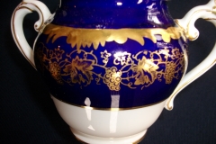 COALPORT HAZELTON COBALT-  COVERED SUGAR BOWL  ..... https://www.jaapiesfinechinastore.com