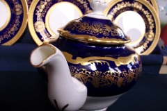 COALPORT HAZELTON COBALT- TEA POT  ..... https://www.jaapiesfinechinastore.com