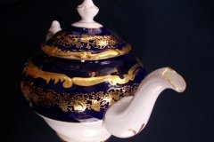 COALPORT HAZELTON COBALT- TEA POT  ..... http://jaapiesfinechinastore.com