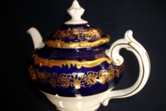 COALPORT HAZELTON COBALT- TEA POT  ..... https://www.jaapiesfinechinastore.com