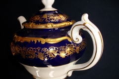 COALPORT HAZELTON COBALT- TEA POT  ..... https://www.jaapiesfinechinastore.com