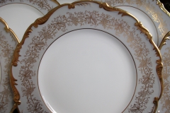 COALPORT HAZELTON GREY- DINNER PLATE    ..... https://www.jaapiesfinechinastore.com