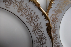 COALPORT HAZELTON GREY- DINNER PLATE    ..... https://www.jaapiesfinechinastore.com