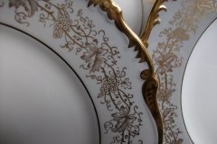 COALPORT HAZELTON GREY- DINNER PLATE    ..... http://jaapiesfinechinastore.com