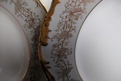 COALPORT HAZELTON GREY- DINNER PLATE    ..... https://www.jaapiesfinechinastore.com