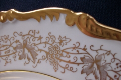 COALPORT HAZELTON GREY- DINNER PLATE    ..... https://www.jaapiesfinechinastore.com