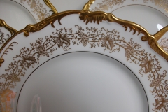 COALPORT HAZELTON WHITE- DINNER  PLATE  .....   https://www.jaapiesfinechinastore.com