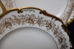 COALPORT HAZELTON WHITE- DINNER  PLATE  .....   https://www.jaapiesfinechinastore.com