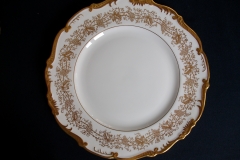 COALPORT HAZELTON WHITE- DINNER  PLATE  .....   https://www.jaapiesfinechinastore.com