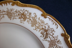 COALPORT HAZELTON WHITE- DINNER  PLATE  .....   https://www.jaapiesfinechinastore.com