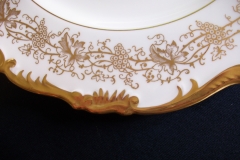 COALPORT HAZELTON WHITE- DINNER  PLATE  .....   https://www.jaapiesfinechinastore.com