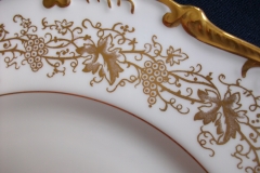 COALPORT HAZELTON WHITE- DINNER  PLATE  .....   https://www.jaapiesfinechinastore.com