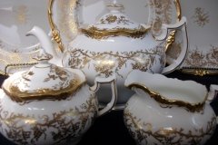 COALPORT KING'S PLATE- TEAPOT    ..... http://jaapiesfinechinastore.com