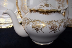 COALPORT KING'S PLATE- TEAPOT    ..... https://www.jaapiesfinechinastore.com