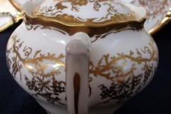 COALPORT KING'S PLATE-  COVERED SUGAR BOWL    ..... https://www.jaapiesfinechinastore.com