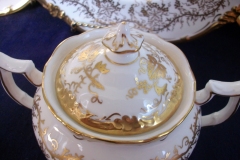 COALPORT KING'S PLATE-  COVERED SUGAR BOWL    ..... https://www.jaapiesfinechinastore.com