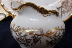 COALPORT KING'S PLATE-  CREAMER    ..... https://www.jaapiesfinechinastore.com