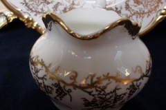 COALPORT KING'S PLATE-  CREAMER    ..... https://www.jaapiesfinechinastore.com