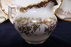 COALPORT KING'S PLATE-  CREAMER    ..... https://www.jaapiesfinechinastore.com