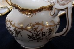 COALPORT KING'S PLATE-  CREAMER    ..... http://jaapiesfinechinastore.com