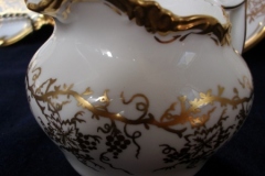 COALPORT KING'S PLATE-  CREAMER    ..... https://www.jaapiesfinechinastore.com