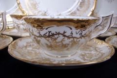 COALPORT KINGS'S PLATE- CUP & SAUCER  ..... https://www.jaapiesfinechinastore.com