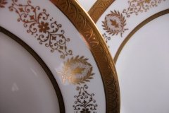COALPORT LADY ANNE WHITE- DINNER PLATES..... http://jaapiesfinechinastore.com
