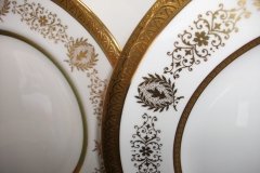 COALPORT LADY ANNE WHITE- DINNER PLATES..... http://jaapiesfinechinastore.com