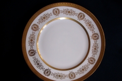 COALPORT LADY ANNE WHITE- DINNER PLATES..... https://www.jaapiesfinechinastore.com