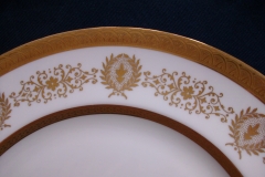 COALPORT LADY ANNE WHITE- DINNER PLATES..... https://www.jaapiesfinechinastore.com