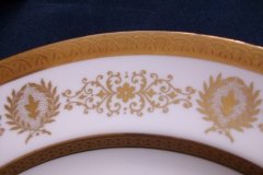 COALPORT LADY ANNE WHITE- DINNER PLATES..... http://jaapiesfinechinastore.com