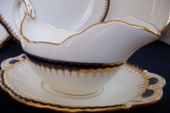 COALPORT SPEARPOINT 850- GRAVY BOAT & UNDERPLATE   .....   https://www.jaapiesfinechinastore.com