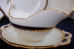 COALPORT SPEARPOINT 850- GRAVY BOAT & UNDERPLATE   .....   http://jaapiesfinechinastore.com