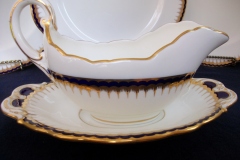 COALPORT SPEARPOINT 850- GRAVY BOAT & UNDERPLATE   .....   https://www.jaapiesfinechinastore.com