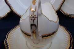 COALPORT SPEARPOINT 850- GRAVY BOAT & UNDERPLATE   .....   http://jaapiesfinechinastore.com