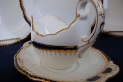 COALPORT SPEARPOINT 850- GRAVY BOAT & UNDERPLATE   .....   http://jaapiesfinechinastore.com