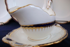 COALPORT SPEARPOINT 850- GRAVY BOAT & UNDERPLATE   .....   https://www.jaapiesfinechinastore.com