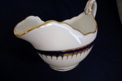 COALPORT SPEARPOINT 850- GRAVY BOAT & UNDERPLATE   .....   http://jaapiesfinechinastore.com