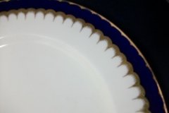 COALPORT SPEARPOINT COBALT 6143  SMOOTH- DINNER PLATE  10  1/4"  ..... http://jaapiesfinechinastore.com